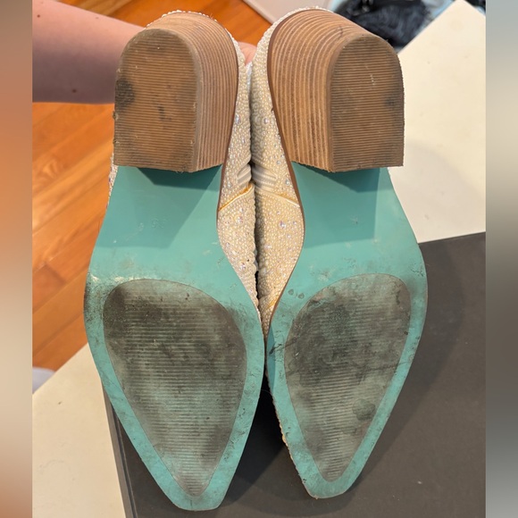 Betsy Johnson Diva Pearl Booties - Picture 15 of 17